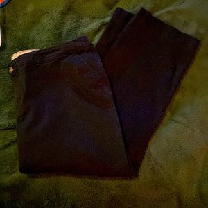 Black, ankle length, wide legged, dress pants. Old Navy size 20.